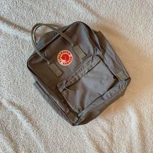 fjallraven kanken backpack